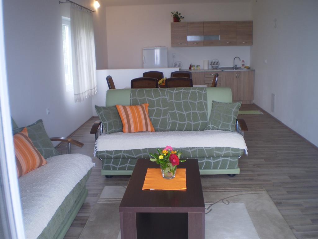Apartment Vuk i Novak Ulcinj Buitenkant foto